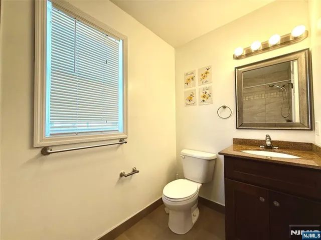 $2,900 | 623-625 Magnolia Avenue, Unit 2, Elizabeth, NJ 07206