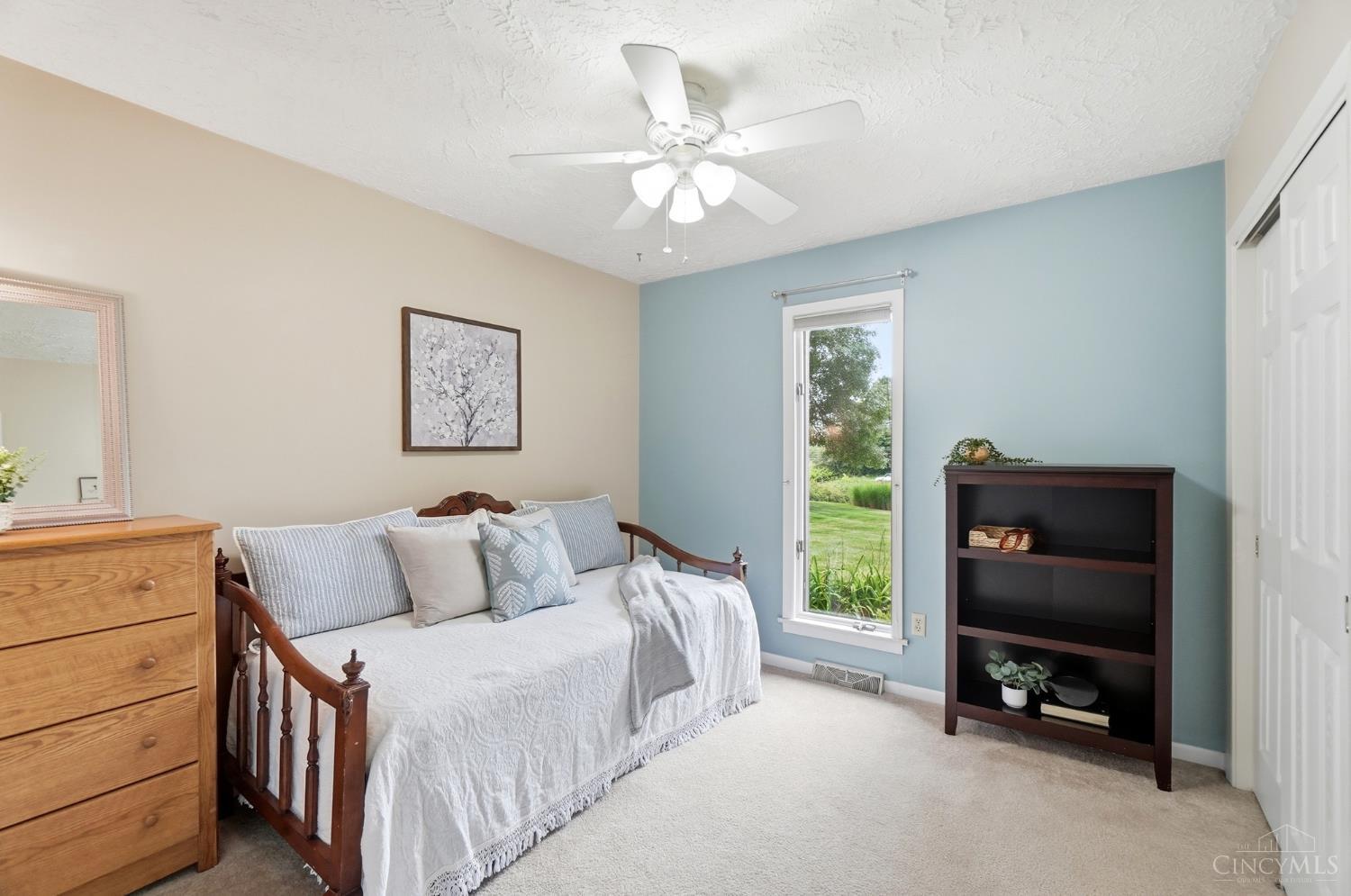 1460 Ebenezer Road Cincinnati, OH 45233 - Photo 38 of 61