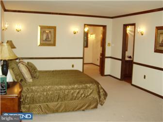 938 Township Line Road East Perkiomenville, PA 18074 - Photo 8 of 12 Gallery Image 8