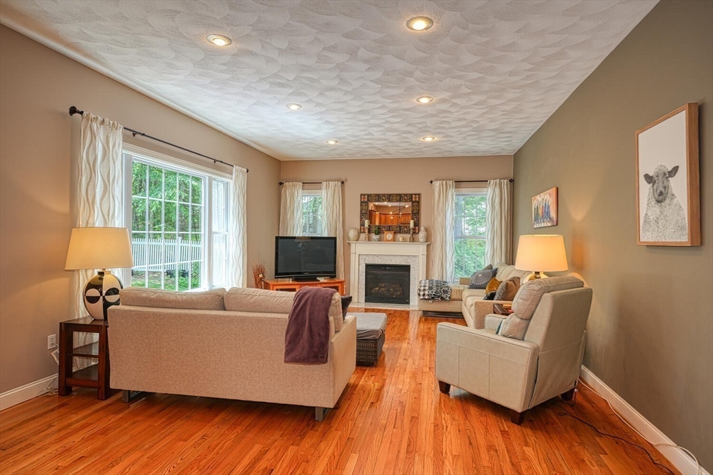 22 Squirrel Hill Road, Unit 22 Acton, MA 01720 - Photo 8 of 41 Gallery Image 8