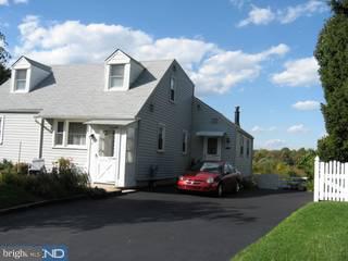 22 Woodhill Road Newtown Square, PA 19073 - Photo 5 of 6 Gallery Image 5