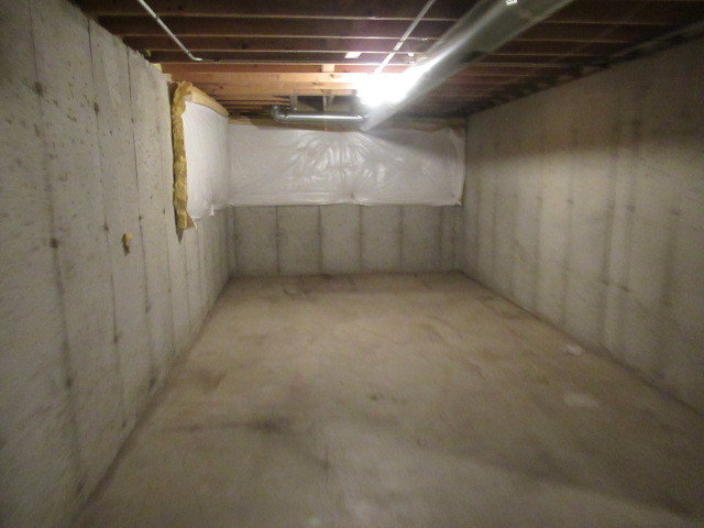 508 Ramsden Road Plano, IL 60545 - Photo 24 of 31 a view of storage and utility room