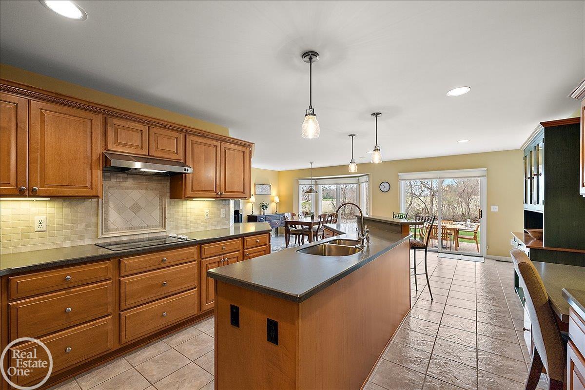 63815 Inverness, Unit #53 Washington, MI 48095 - Photo 21 of 71