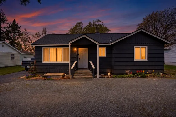 $364,900 | 309 North McDonald Road, Spokane, WA 99216