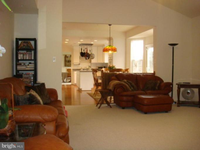 13600 Royal Court Laurel, MD 20708 - Photo 14 of 30 Family Room #3