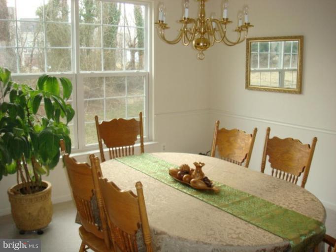 13600 Royal Court Laurel, MD 20708 - Photo 8 of 30 Dining Room