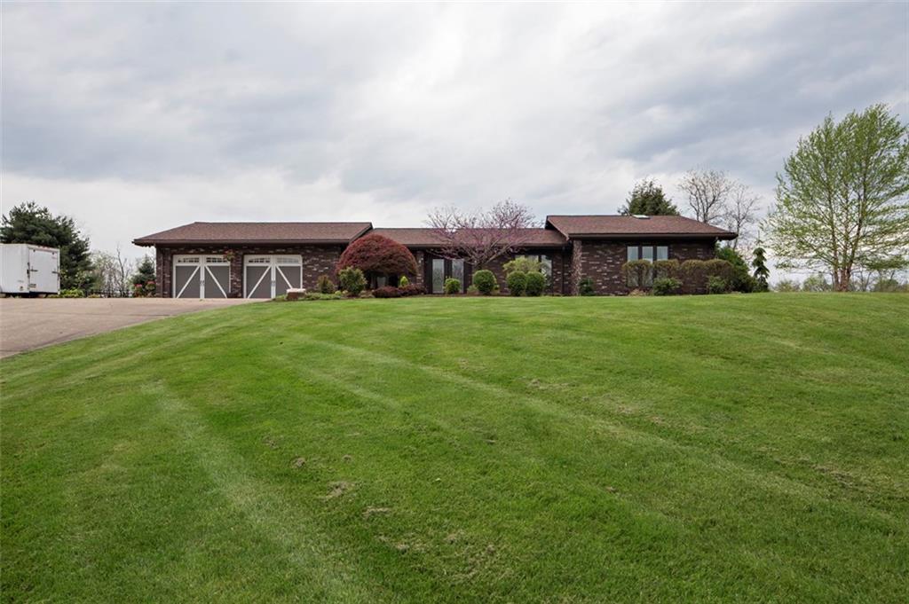 576 New Texas Road Pittsburgh, PA 15239 - Photo 3 of 25 Beautiful sprawling ranch with views out of every window.