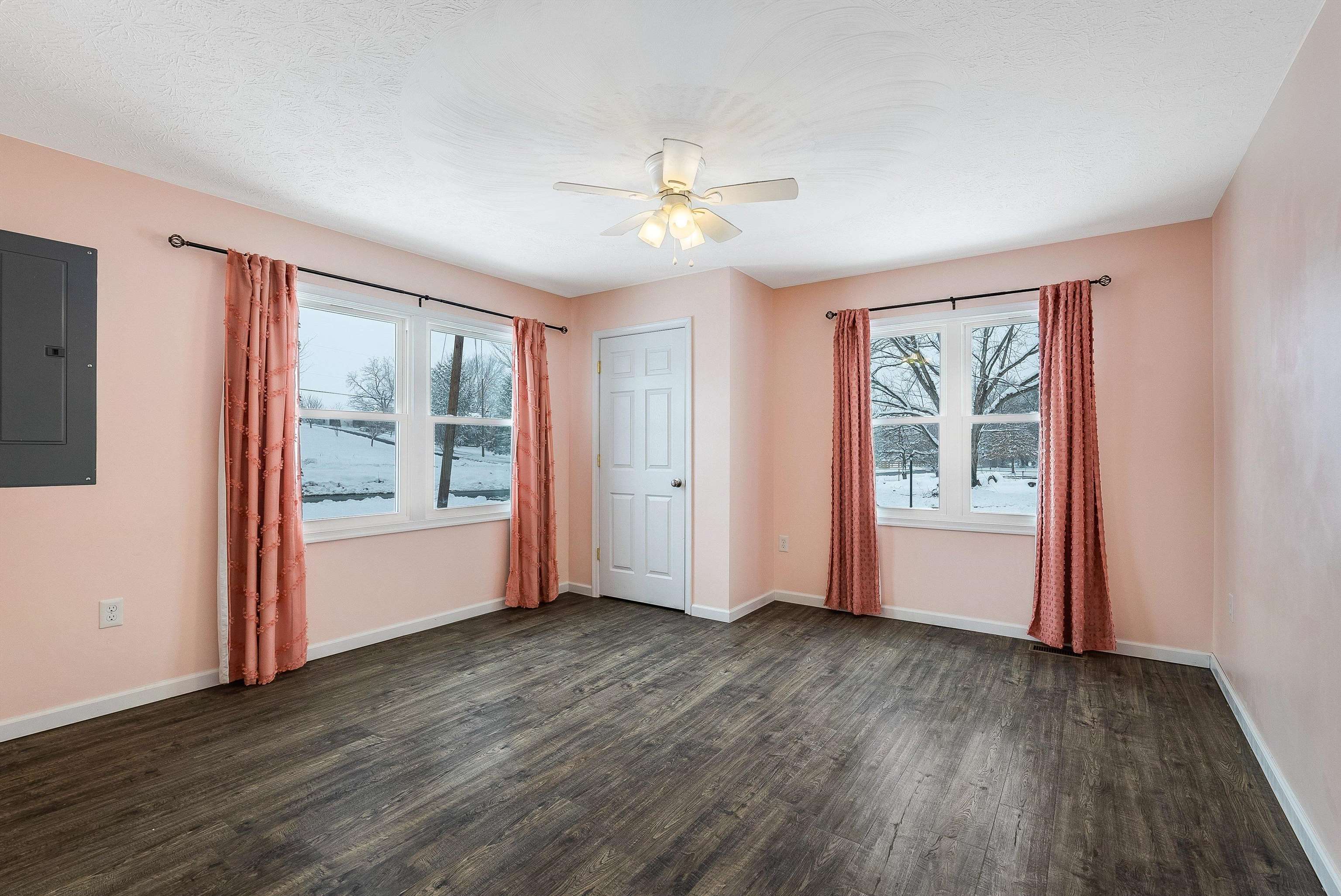 12377 Port Republic Road Grottoes, VA 24441 - Photo 10 of 58 Gallery Image 10