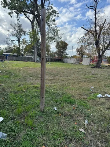 $350,000 | 8605 Airline Drive, Houston, TX 77037