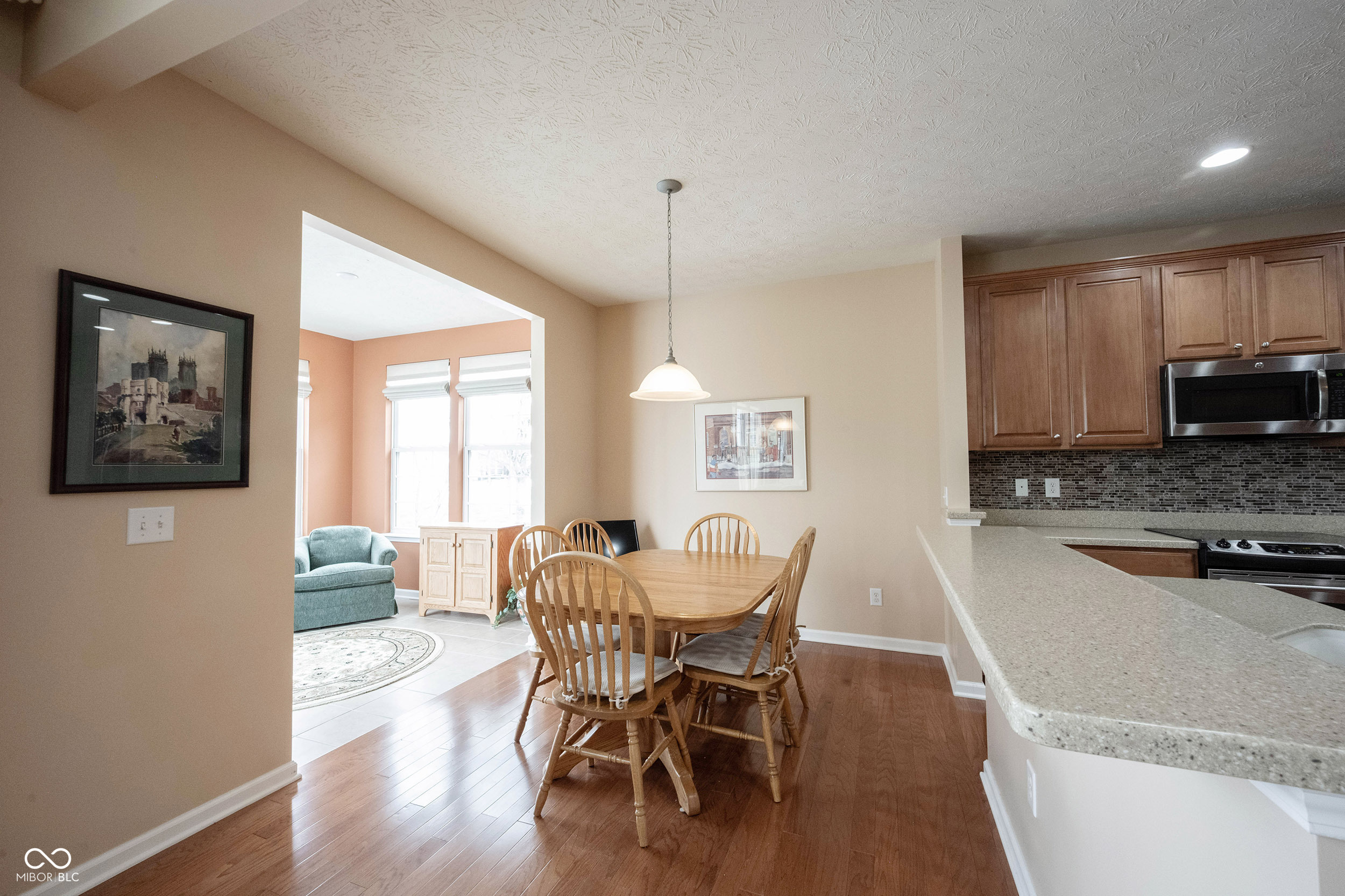 12927 Venito Trail Fishers, IN 46037 - Photo 8 of 50