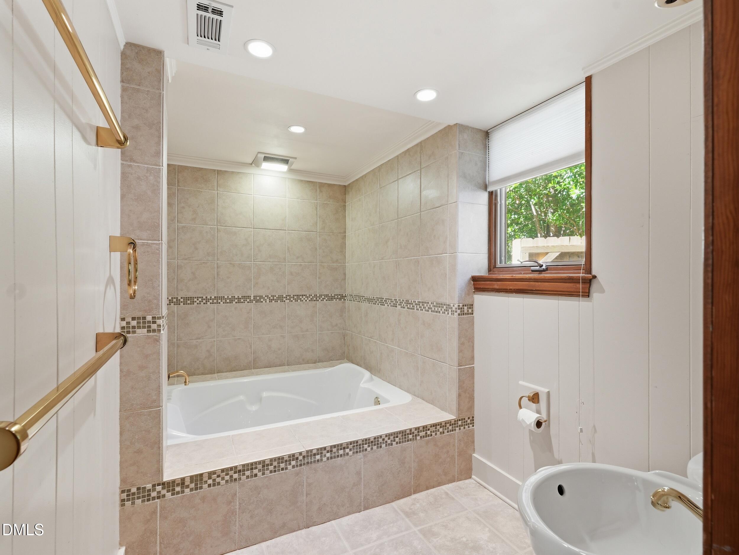 2420 Tyson Street Raleigh, NC 27612 - Photo 47 of 67
