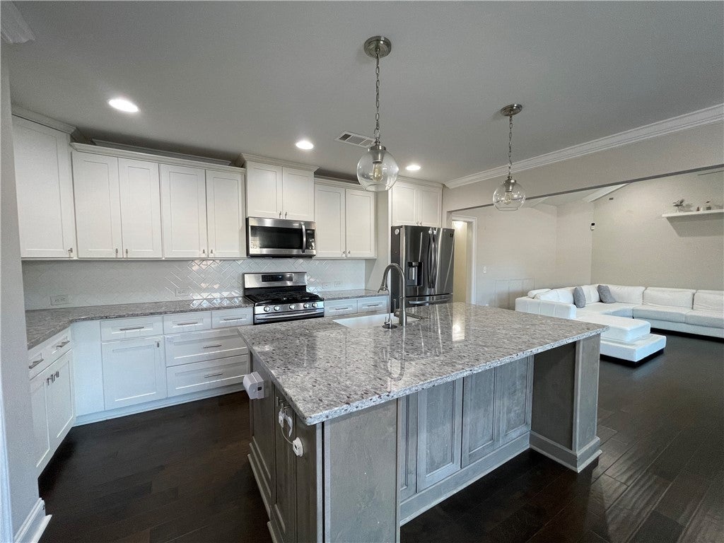 200 Blasted Rock Road Auburn, AL 36830 - Photo 5 of 26 Gallery Image 5