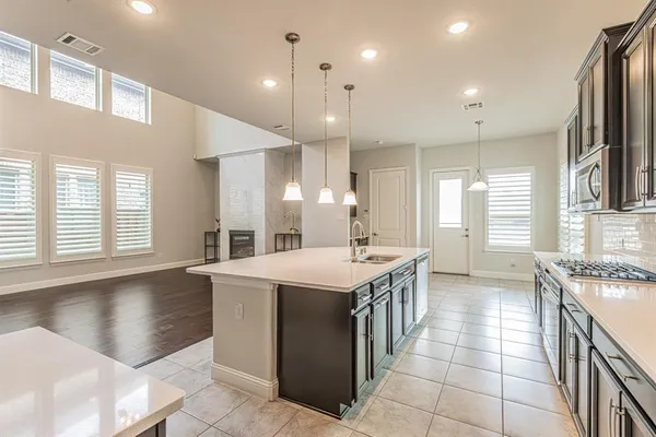 $565,000 | 304 Adam Way, Euless, TX 76040