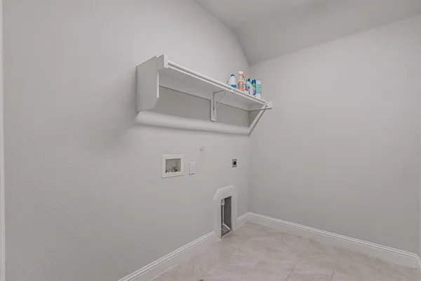 $565,000 | 304 Adam Way, Euless, TX 76040