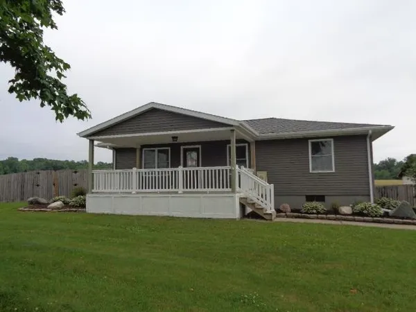 $320,000 | 9133 East 400 South, Laotto, IN 46763
