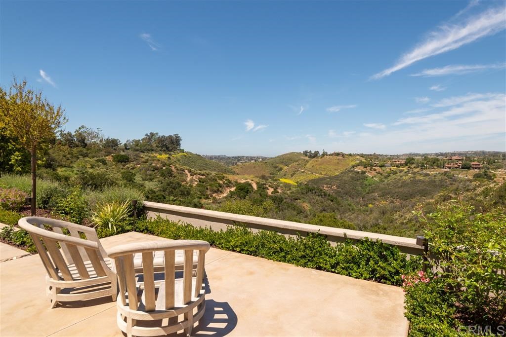 18192 Via Ascenso Rancho Santa Fe, CA 92067 - Photo 21 of 25