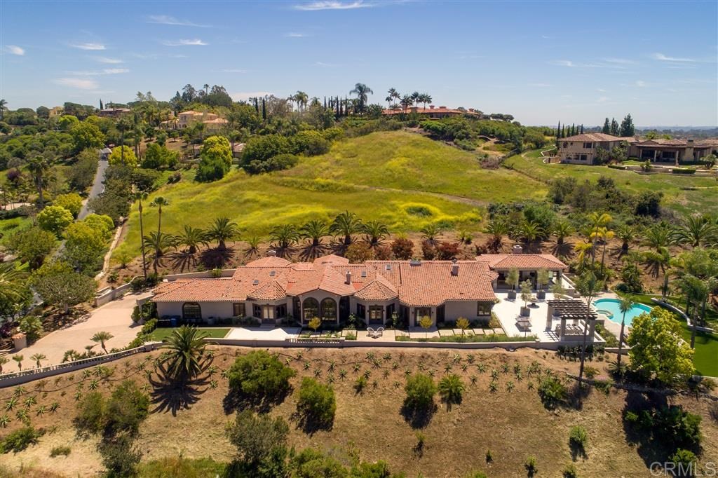 18192 Via Ascenso Rancho Santa Fe, CA 92067 - Photo 23 of 25