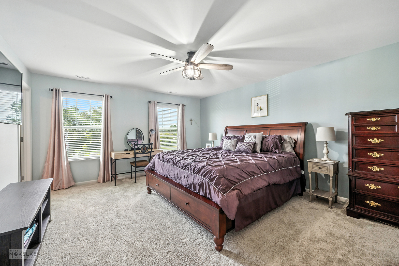 1002 Atterberg Road South Elgin, IL 60177 - Photo 17 of 25 Gallery Image 17