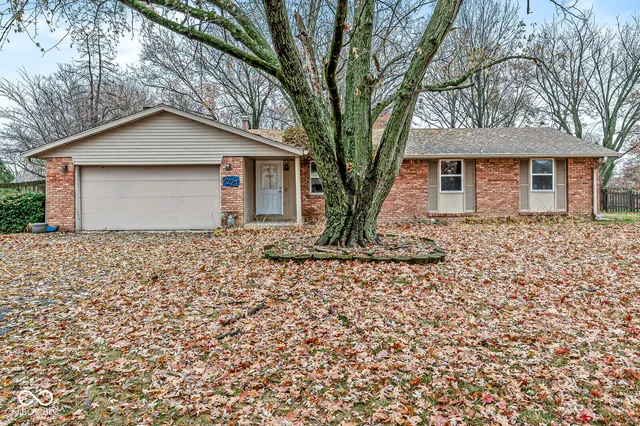 $296,000 | 7221 Hague Road, Indianapolis, IN 46256