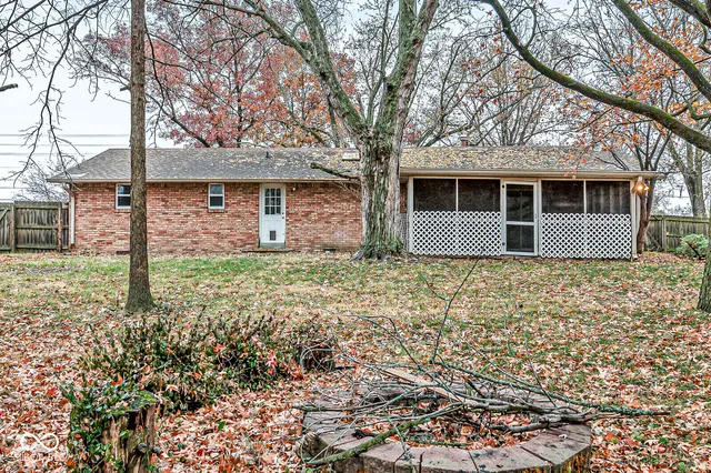 $296,000 | 7221 Hague Road, Indianapolis, IN 46256