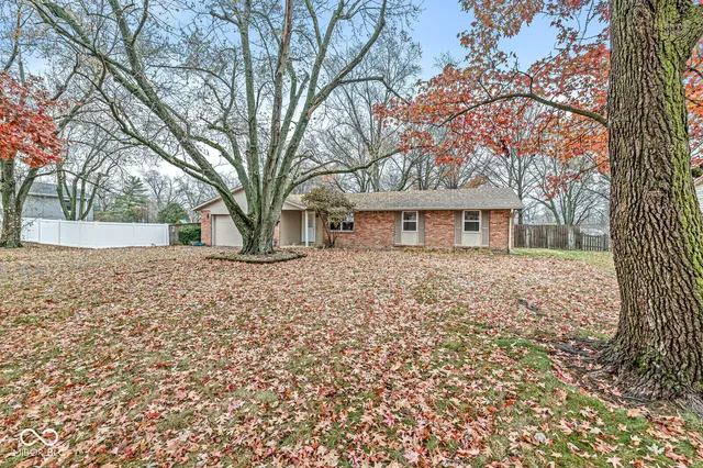 $296,000 | 7221 Hague Road, Indianapolis, IN 46256