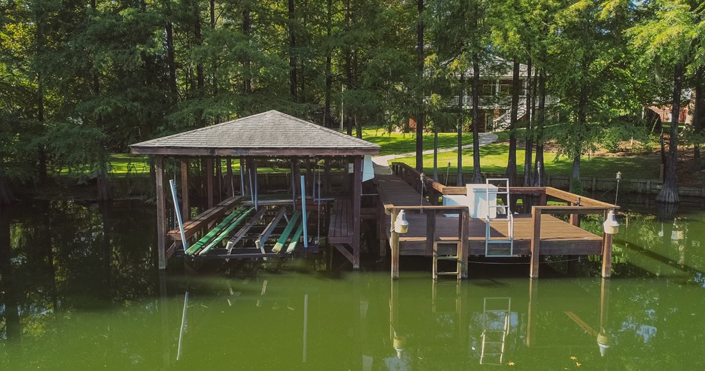 357 Legend Court Santee, SC 29142 - Photo 34 of 43