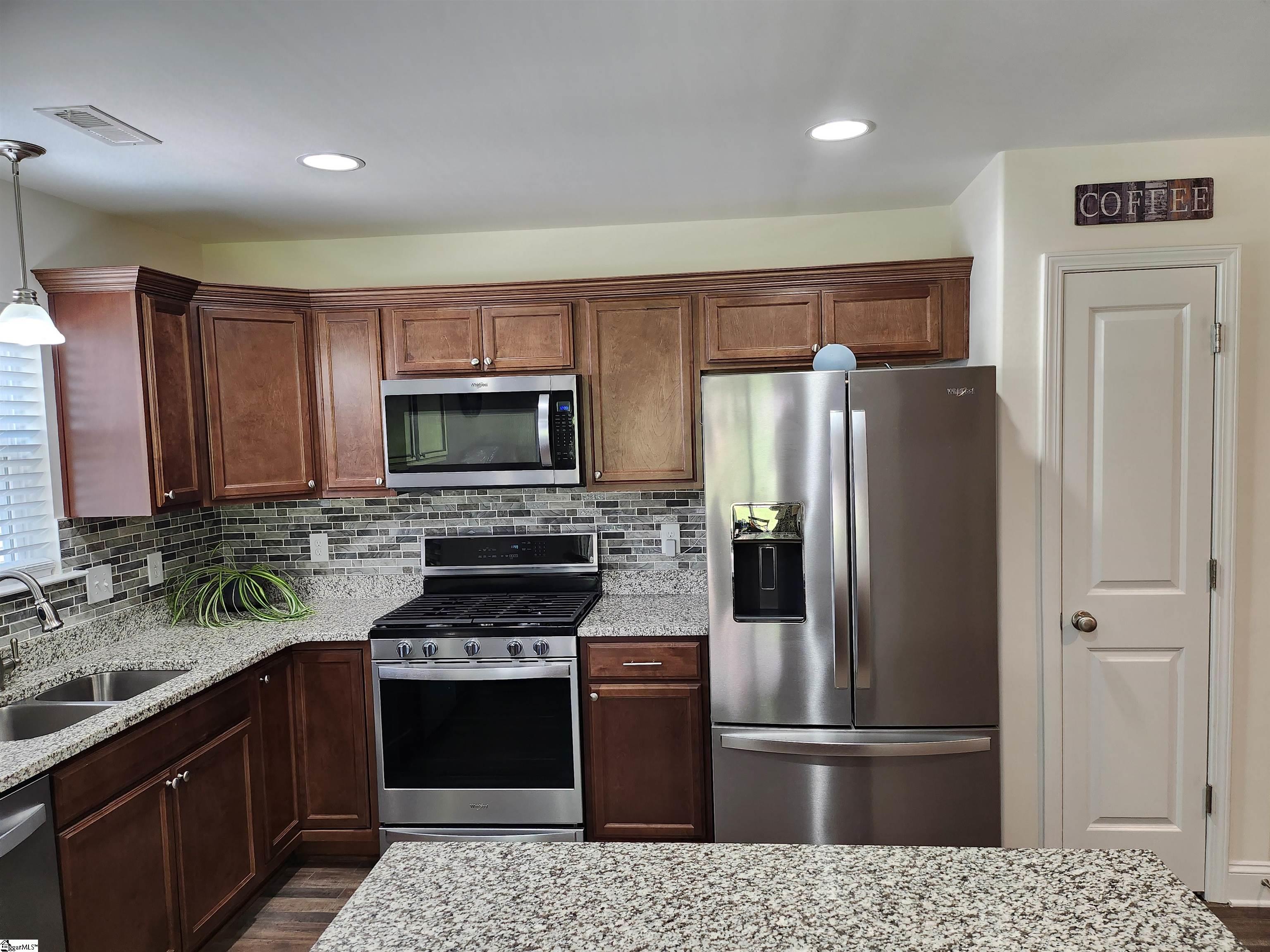 18 River Trce Loop Simpsonville, SC 29680 - Photo 6 of 18 Gallery Image 6