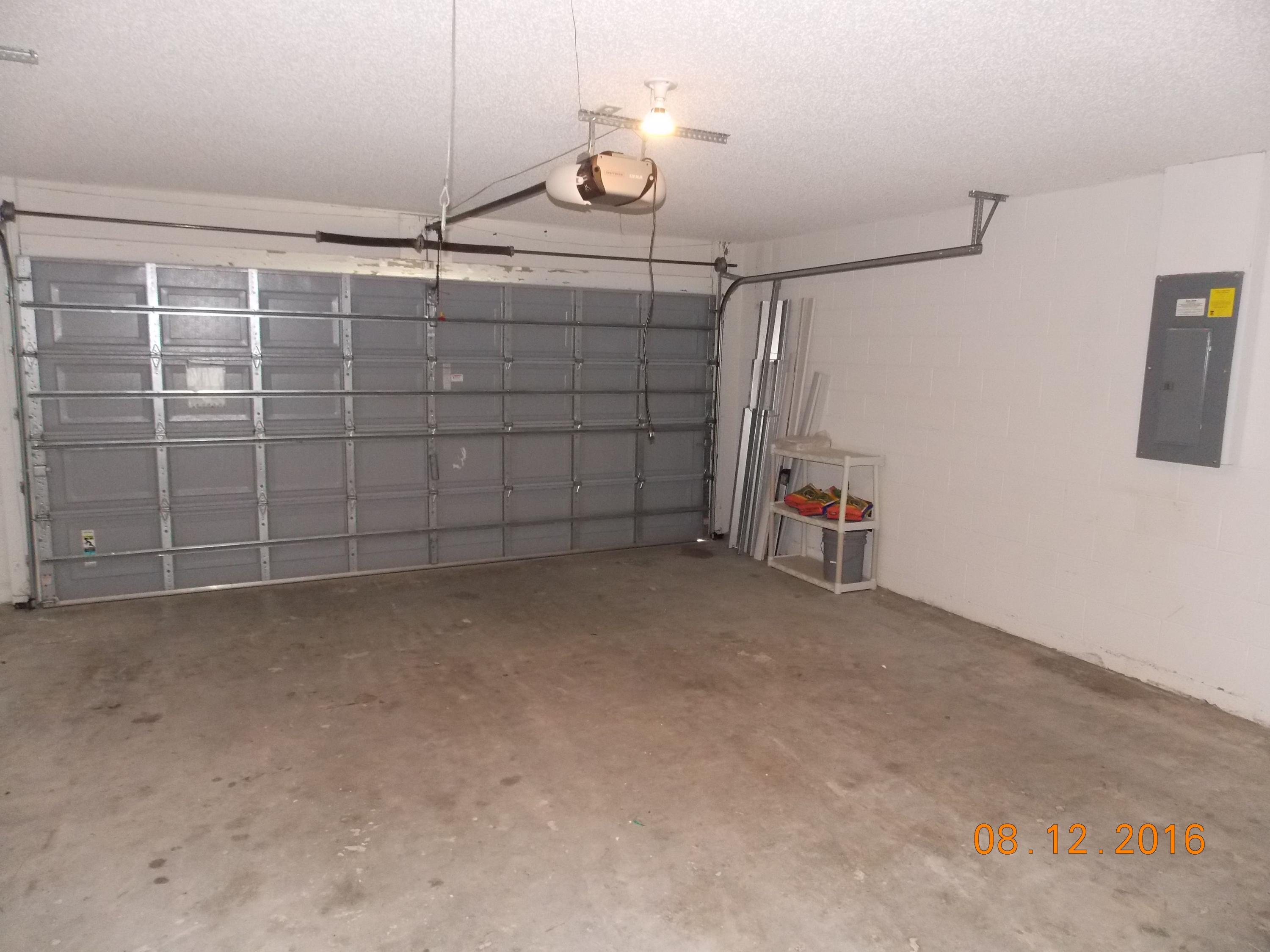2086 Southwest Certosa Road Port St. Lucie, FL 34953 - Photo 26 of 32 Garage