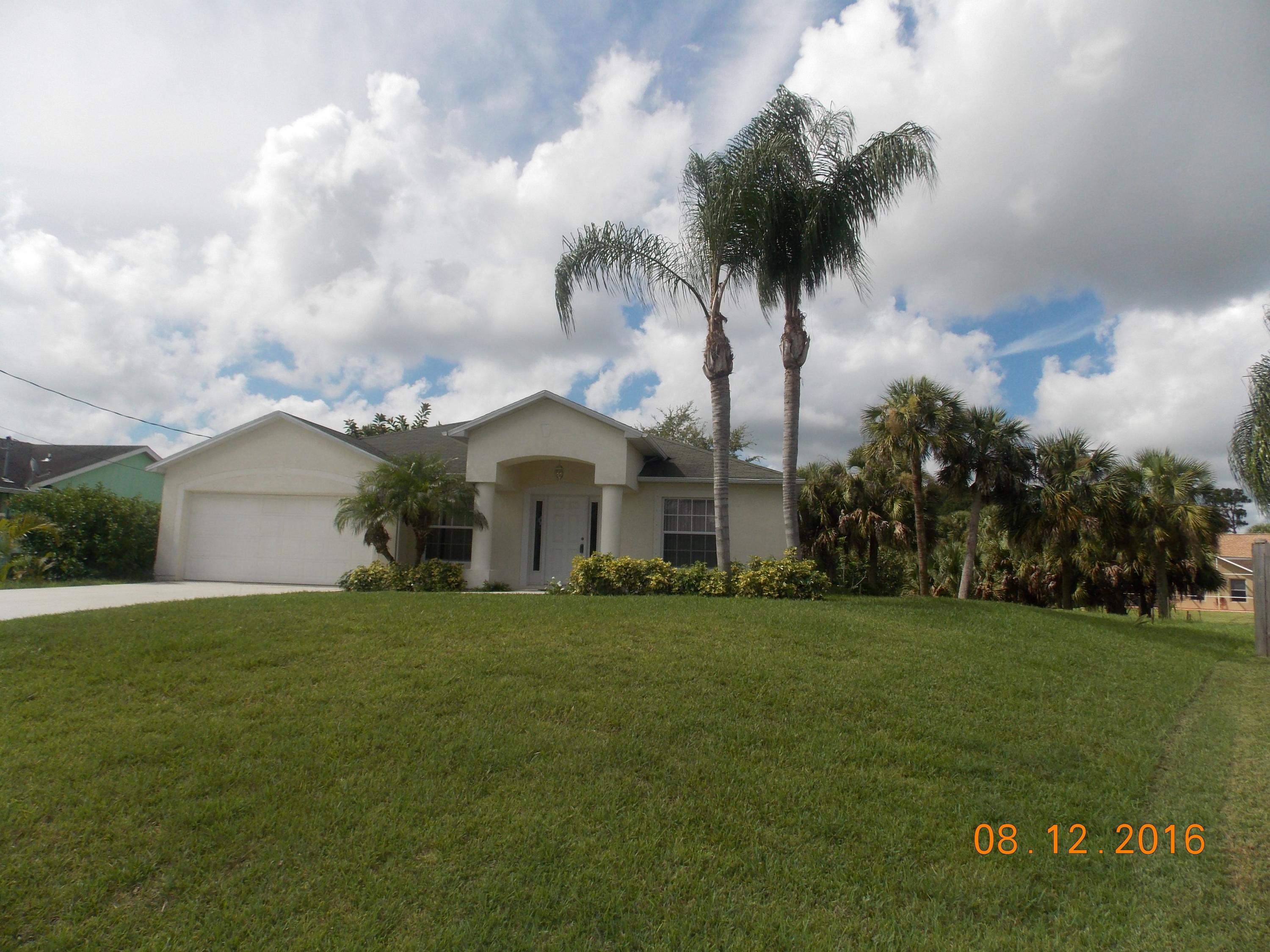 2086 Southwest Certosa Road Port St. Lucie, FL 34953 - Photo 3 of 32 Front