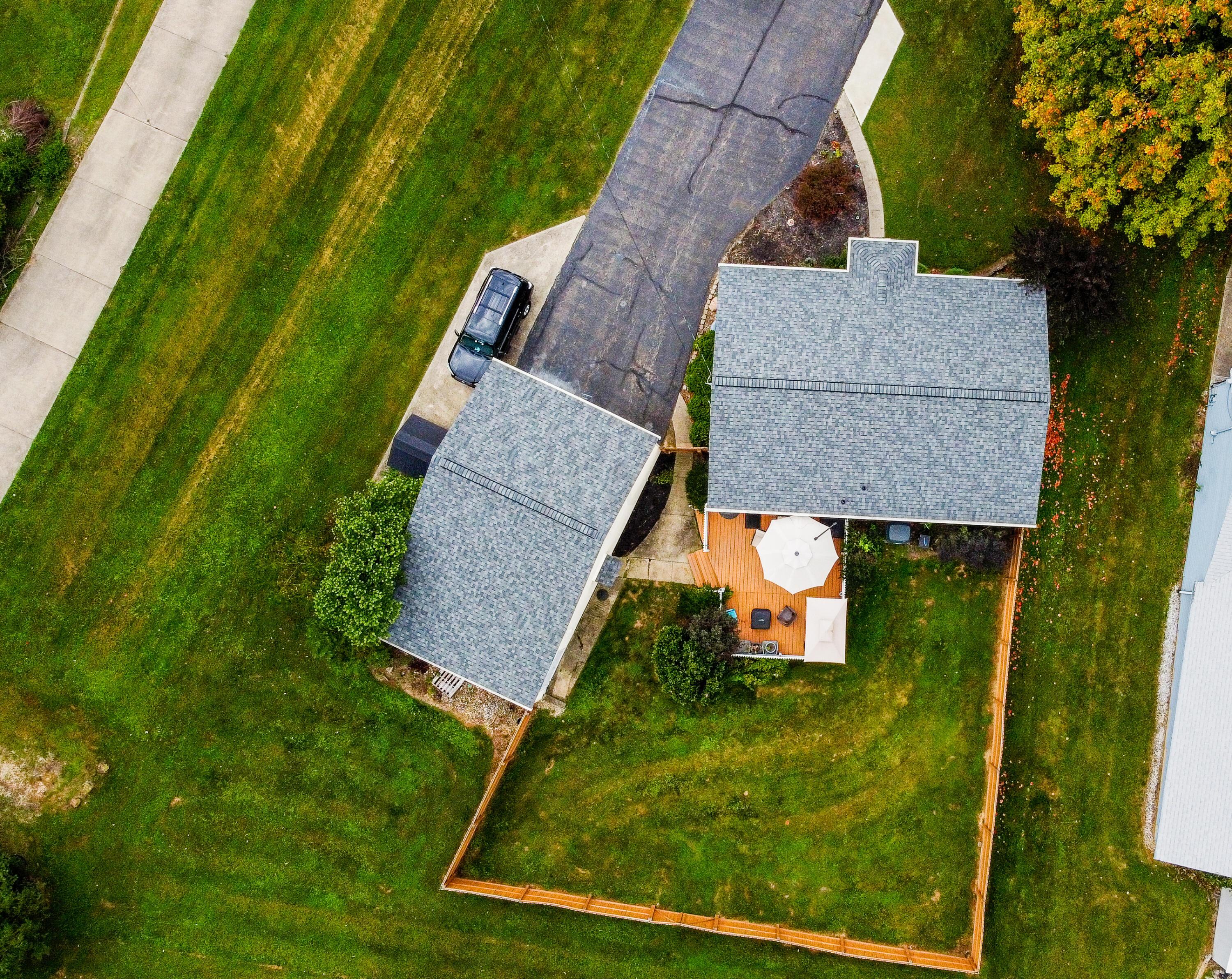 1796 Baltimore Road Northwest Lancaster, OH 43130 - Photo 24 of 27 outside overhead