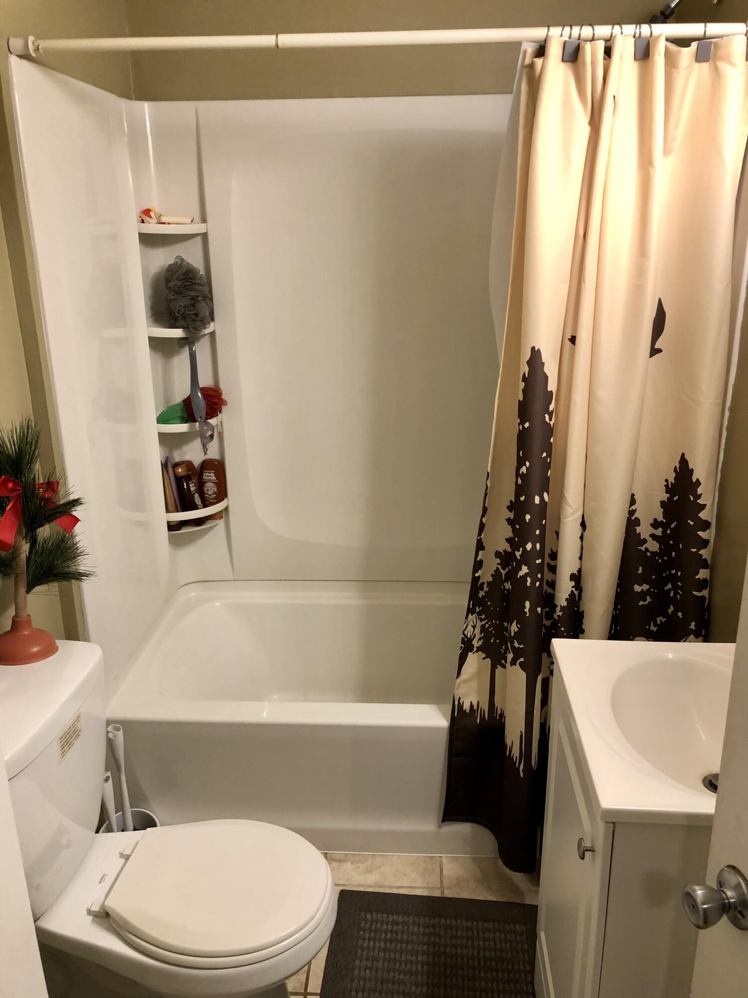 3119 Noble Road Spring Arbor, MI 49283 - Photo 6 of 18 IMG-3864