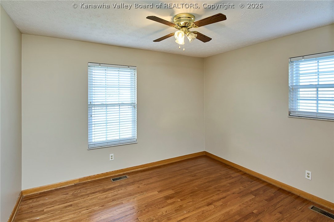 1551 Garretts Bend Road Sod, WV 25564 - Photo 28 of 44 Gallery Image 28