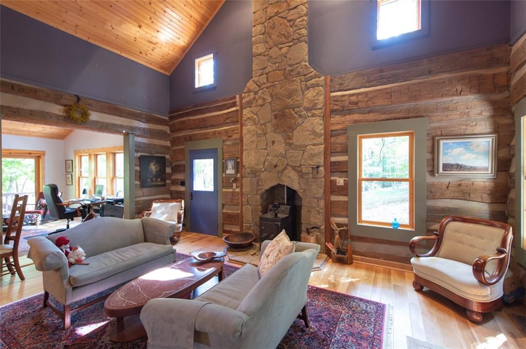1420 Oak Grove Road Nashville, IN 47448 - Photo 9 of 59 Gallery Image 9