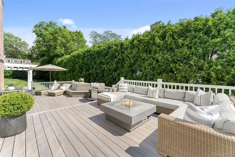 $3,495,000 | 1 Grand Park Avenue, Scarsdale, NY 10583