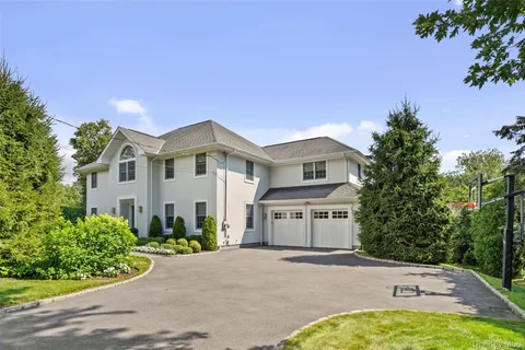 $3,495,000 | 1 Grand Park Avenue, Scarsdale, NY 10583