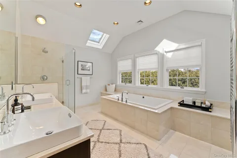 $3,495,000 | 1 Grand Park Avenue, Scarsdale, NY 10583