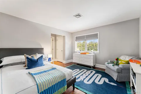 $3,495,000 | 1 Grand Park Avenue, Scarsdale, NY 10583