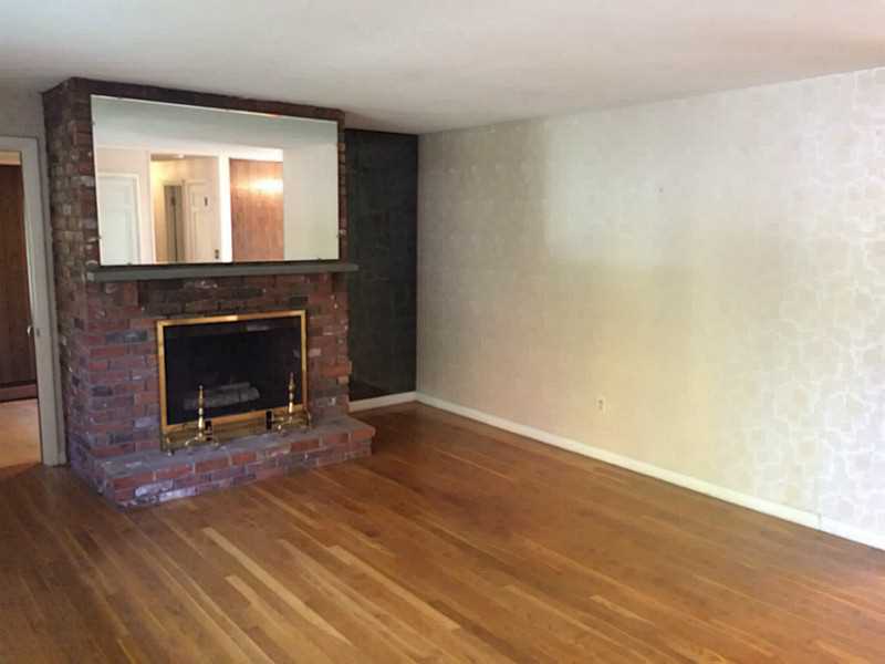 105 Dendron Road South Kingstown, RI 02879 - Photo 2 of 13 Living Room.