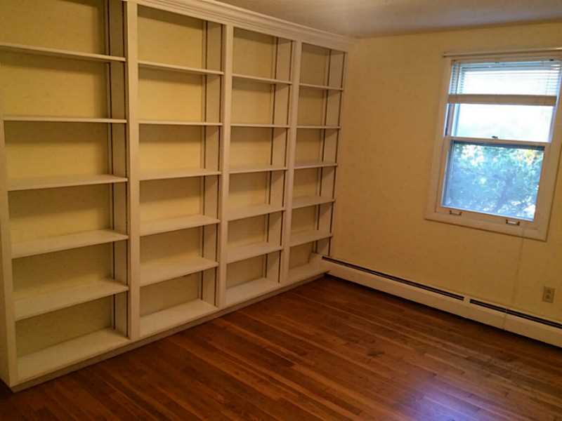 105 Dendron Road South Kingstown, RI 02879 - Photo 8 of 13 Bedroom.