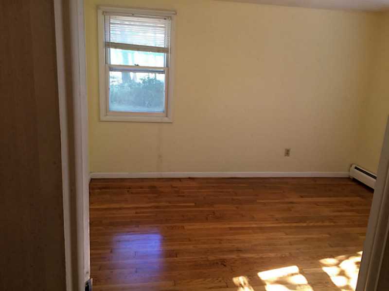 105 Dendron Road South Kingstown, RI 02879 - Photo 9 of 13 Bedroom.