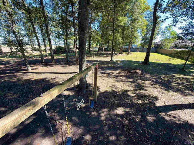 $319,900 | 3200 Orleans Quarters Drive, Brusly, LA 70719