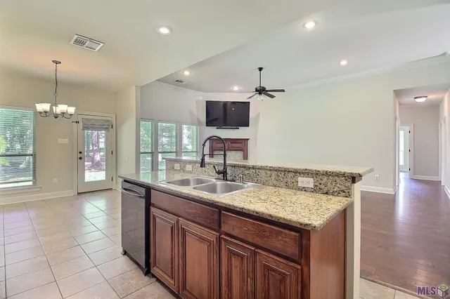 $319,900 | 3200 Orleans Quarters Drive, Brusly, LA 70719