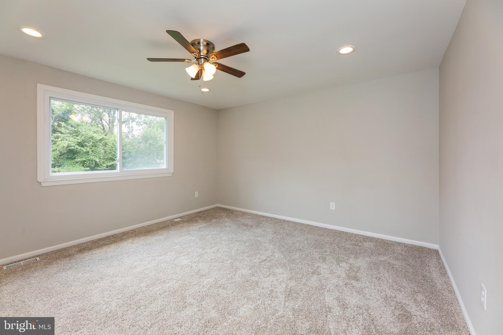 3 Briarhill Road Berlin, NJ 08009 - Photo 16 of 25 Gallery Image 16