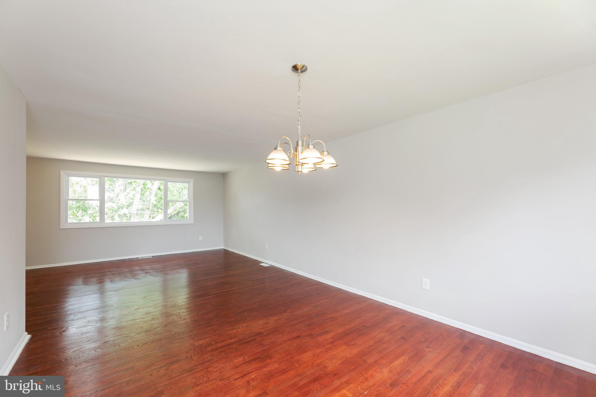 3 Briarhill Road Berlin, NJ 08009 - Photo 7 of 25 Gallery Image 7