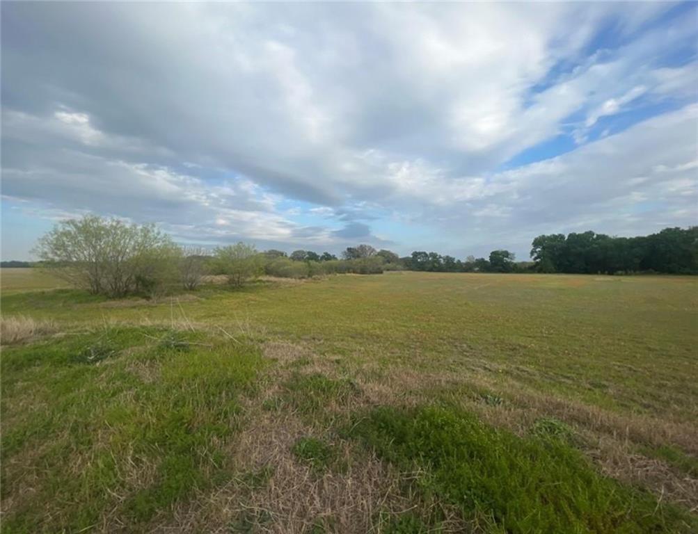 0 Clater Powell Road Waco, TX 76705 - Photo 2 of 4 a view of an ocean and beach