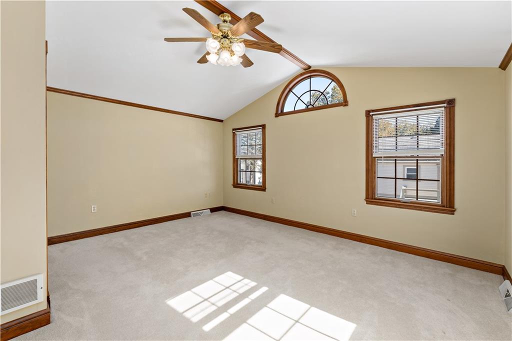 617 Maple Street Coraopolis, PA 15108 - Photo 19 of 38 a view of an empty room with a window