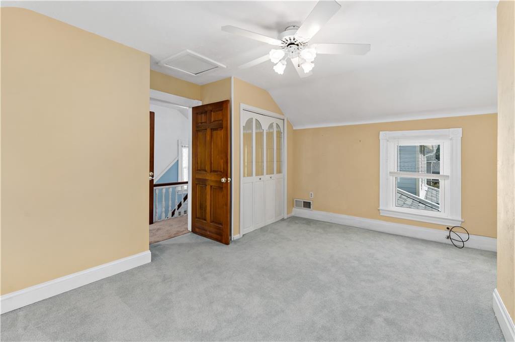 617 Maple Street Coraopolis, PA 15108 - Photo 23 of 38 a view of an empty room with a window
