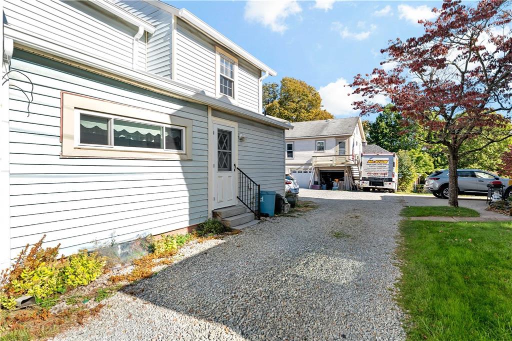 617 Maple Street Coraopolis, PA 15108 - Photo 33 of 38 a view of a street with a house