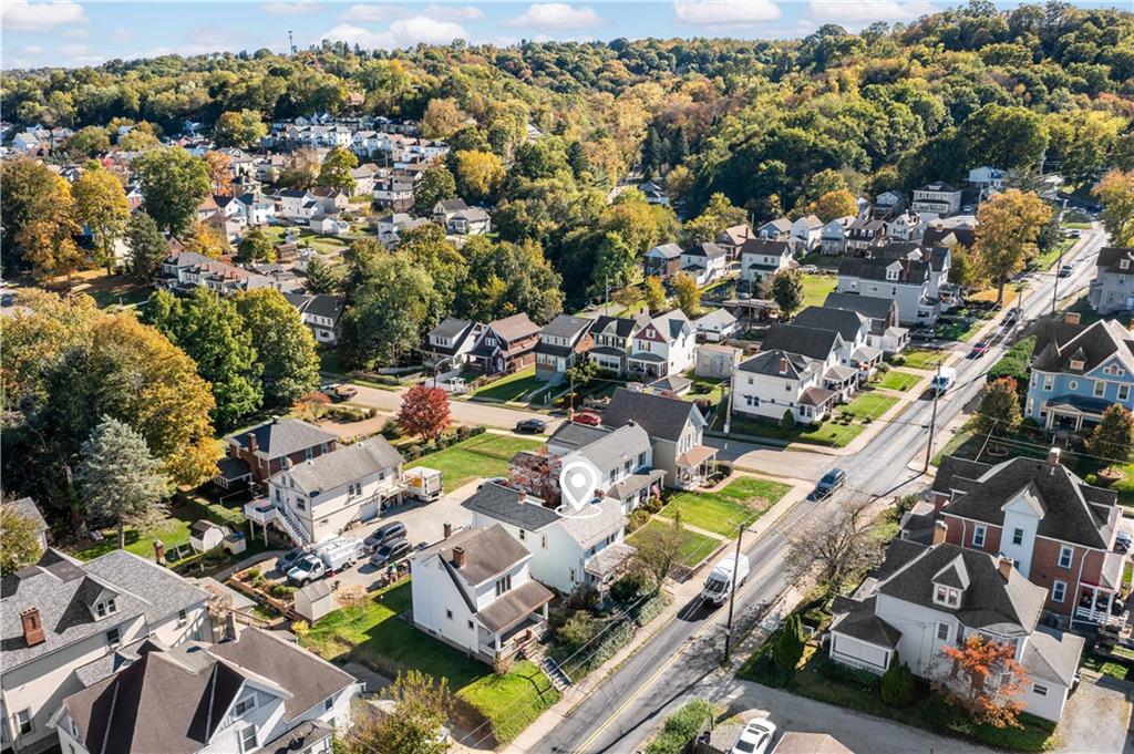 617 Maple Street Coraopolis, PA 15108 - Photo 37 of 38 an aerial view of residential houses with outdoor space