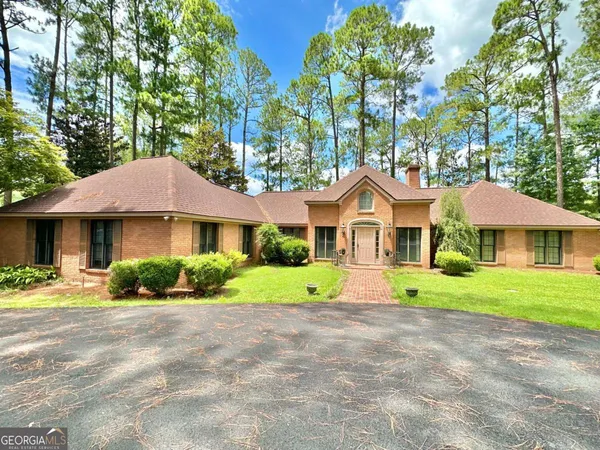 $429,000 | 1236 7th Avenue, Eastman, GA 31023